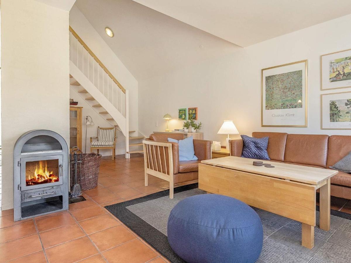 6 Person Holiday Home In Bl Vand Blåvand Esterno foto
