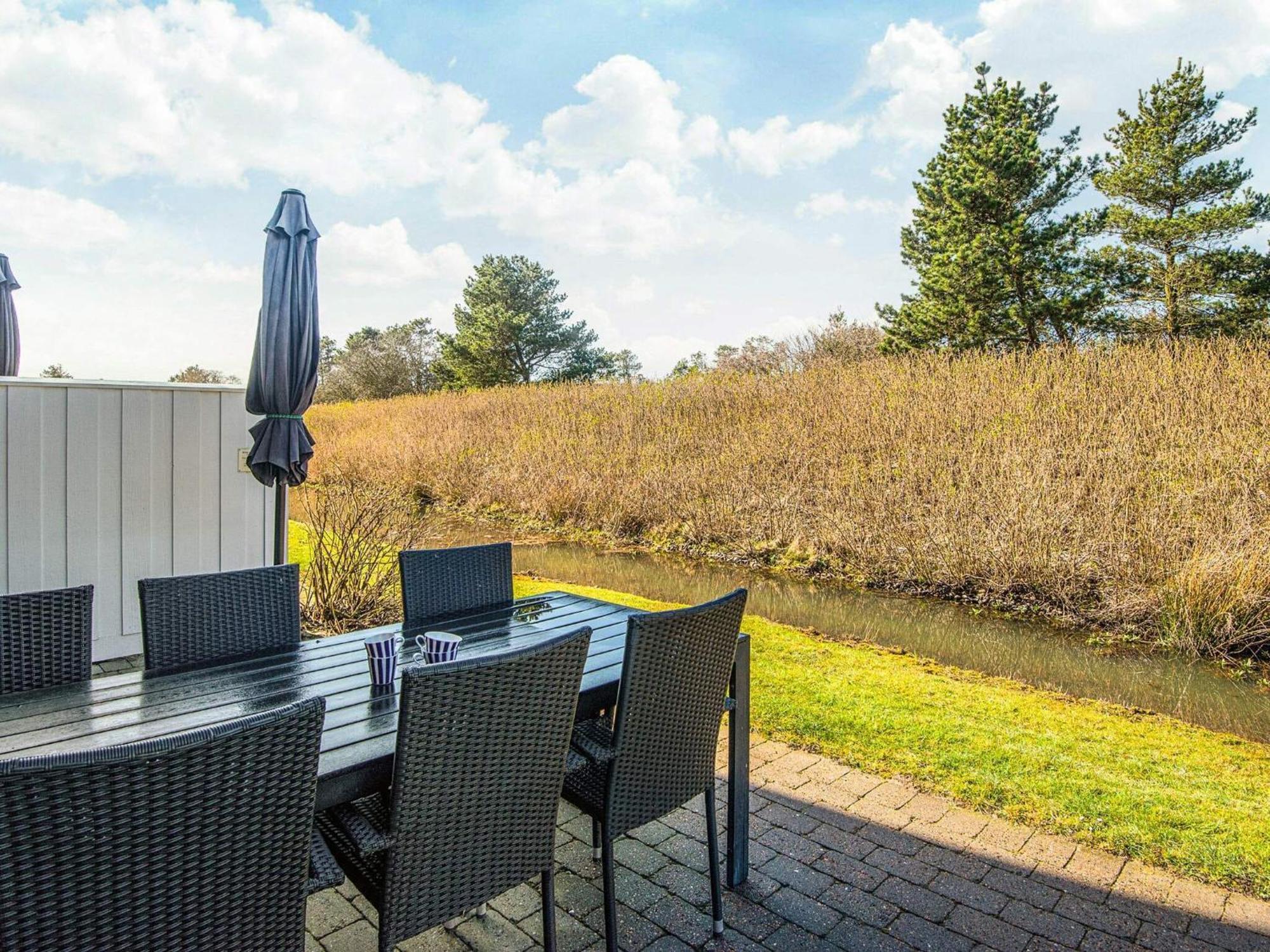 6 Person Holiday Home In Bl Vand Blåvand Esterno foto