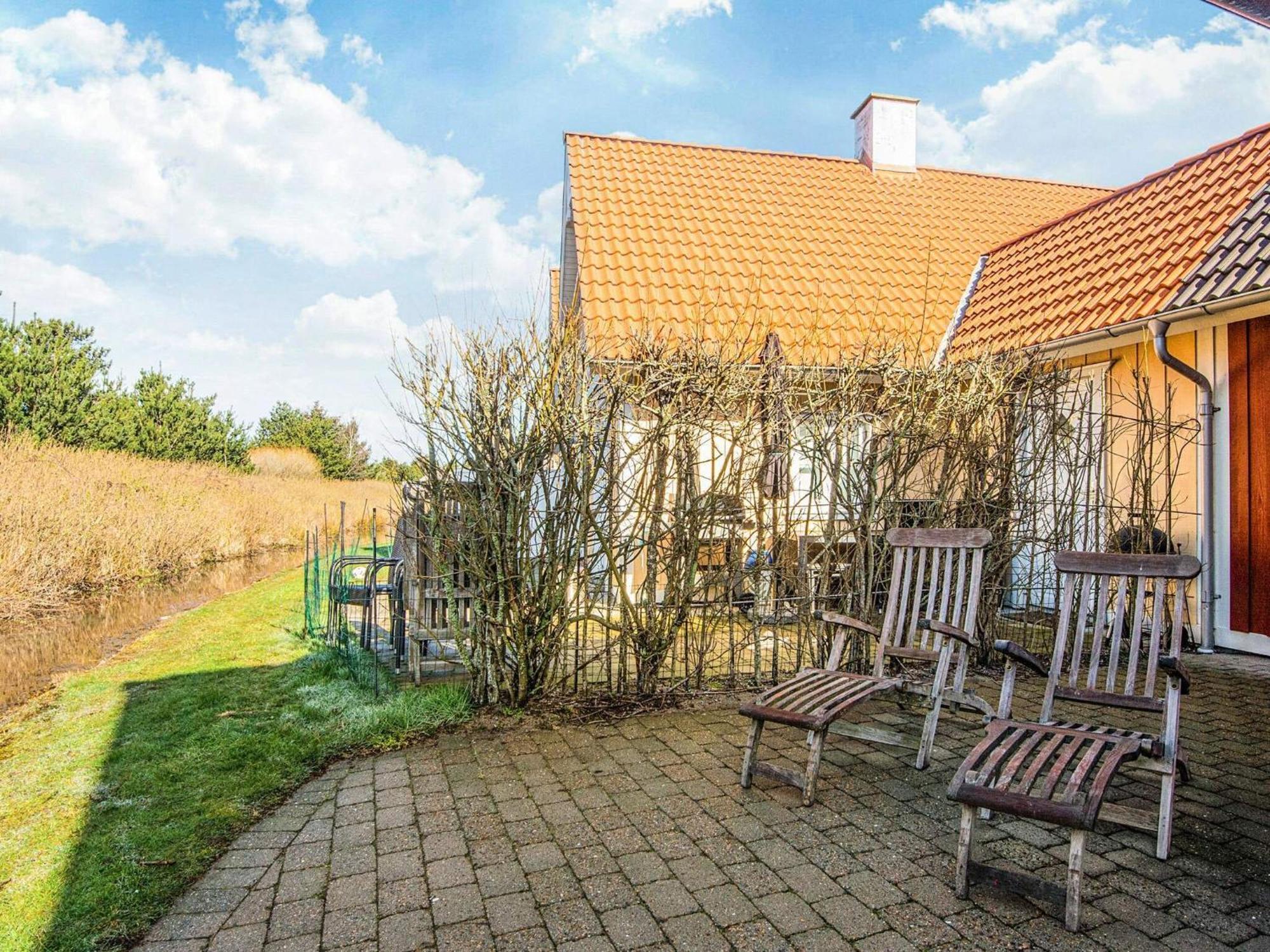 6 Person Holiday Home In Bl Vand Blåvand Esterno foto